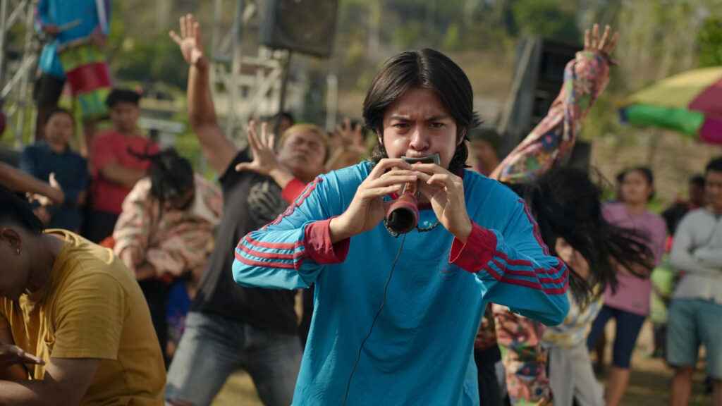 Angga Yunanda appears in Levitating (Para Perasuk) by Wregas Bhanuteja