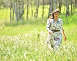 Actress Mia Maestro in costume for 'The Cow that Sang a Song About the Future.' Photographer: Brandon Cruz