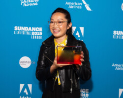 Director Lulu Wang takes home the Audience Favorite Award for 'The Farewell.' Photographer: Joanne Davidson