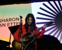 Sharon Van Etten performs during 'A Celebration of Music in Film.' Photographer: Maya Dehlin