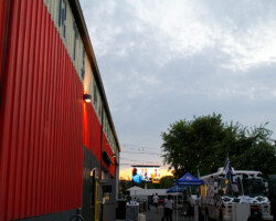 Atmosphere at Sugar Space Arts Warehouse during a community screening of 'CODA.' Photographer: Erika Cespedes