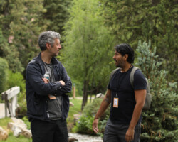 Creative advisors Jacob Secher Schulsinger (left) and Carlos Rojas in conversation. Photographer: Maya Dehlin Jacob and Carlos stand outdoors
